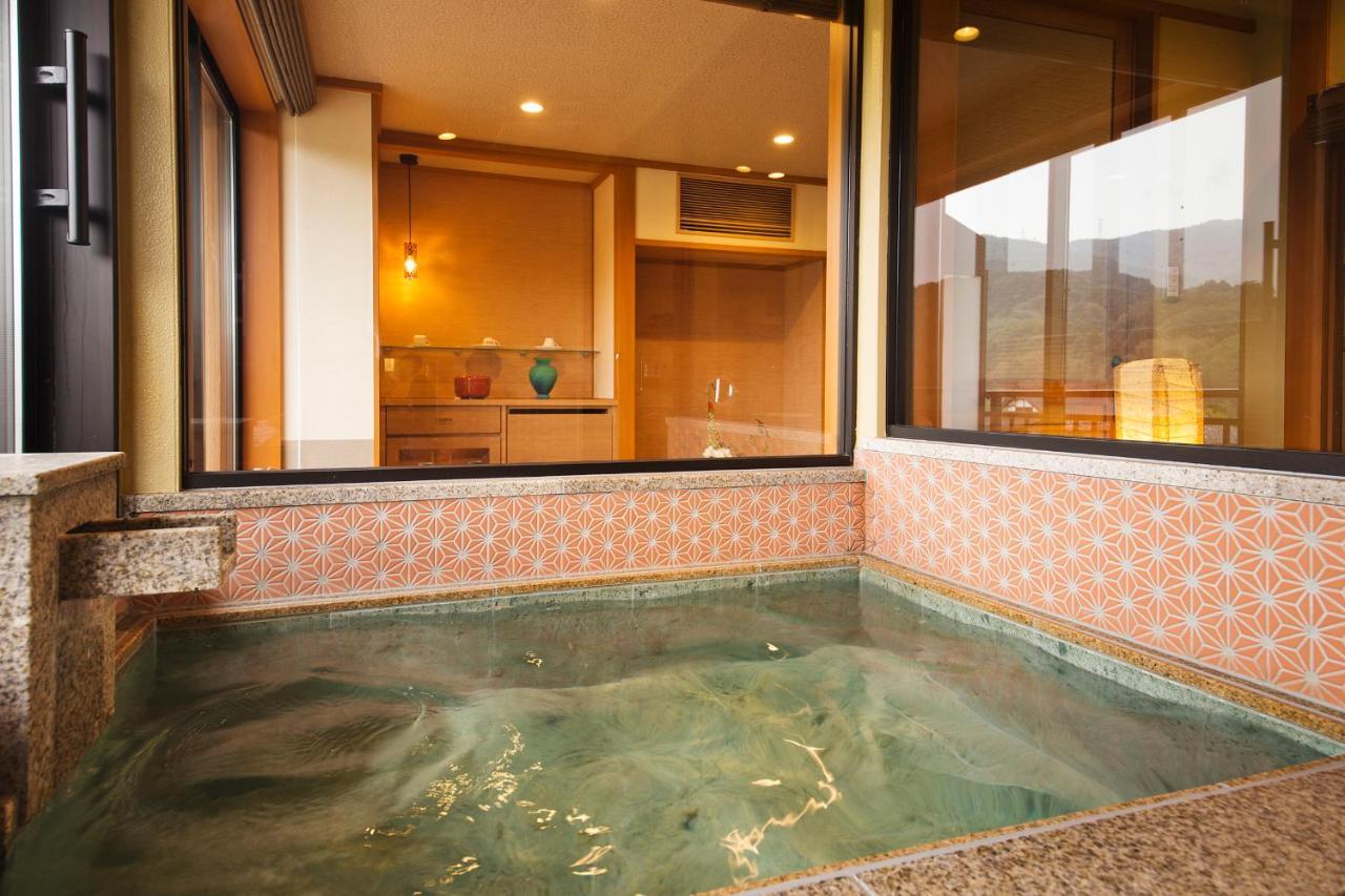 Kanazawa Hyakurakusou المظهر الخارجي الصورة