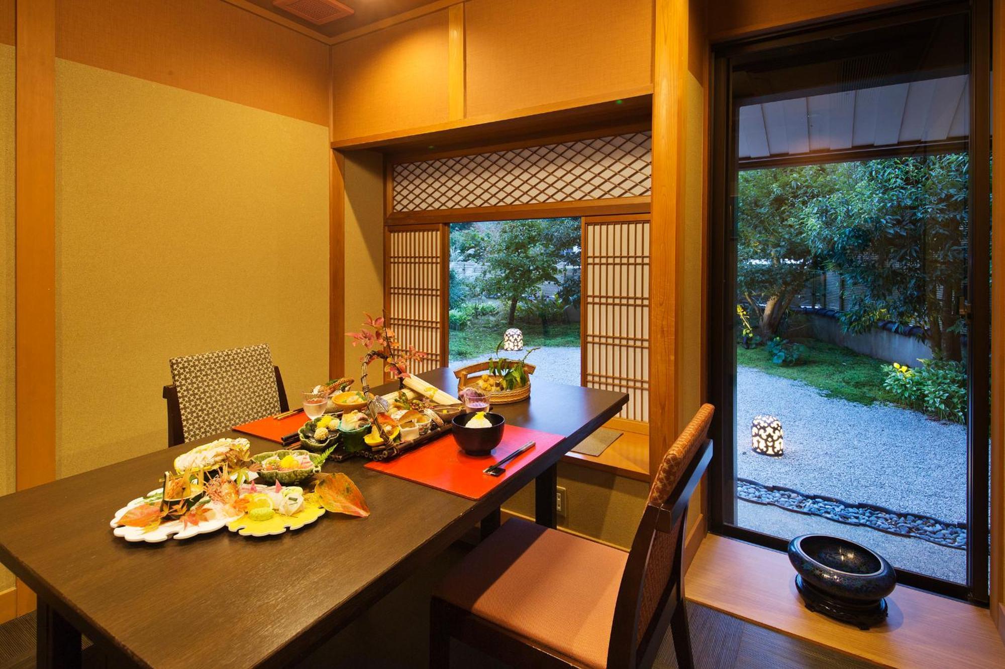Kanazawa Hyakurakusou المظهر الخارجي الصورة
